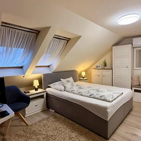 Bed and Breakfast Atkari Vendeghaz 3*