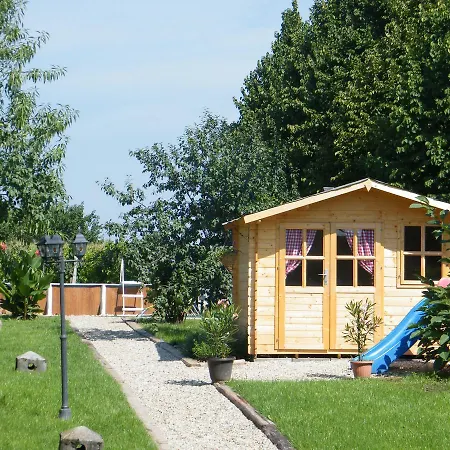 Bed and Breakfast Atkari Vendeghaz