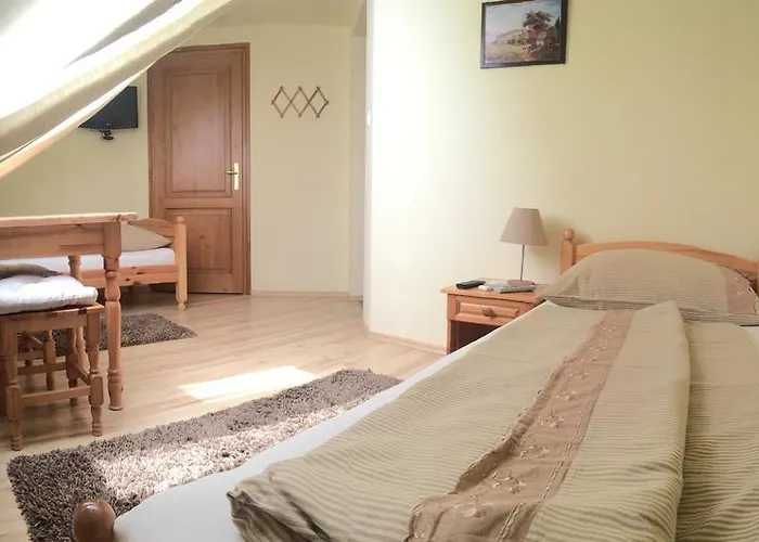Atkari Vendeghaz Bóly